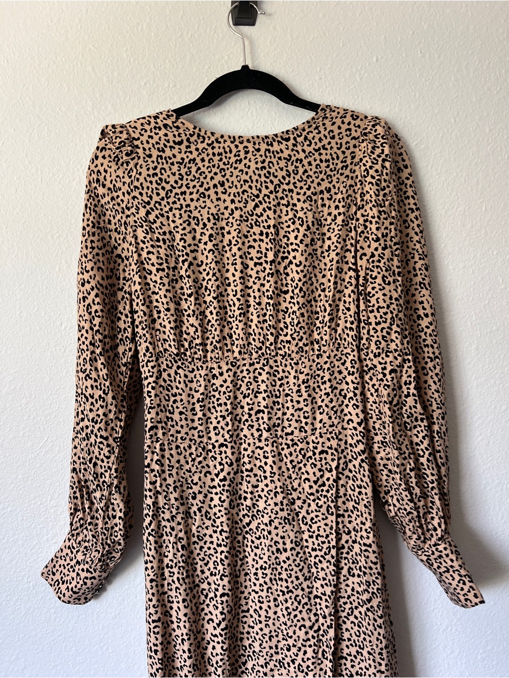 AFRM GILDA BACK CUTOUT DRESS IN Leopard - Picture 6 of 8
